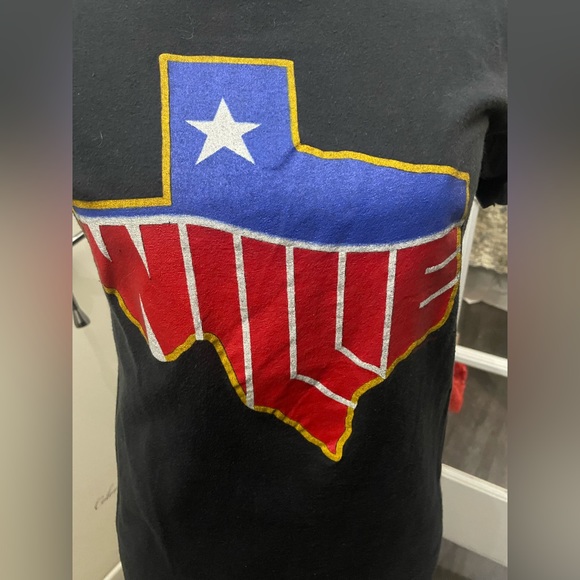 Authentic 1983 Willie Nelson concert T-shirt sz large ! - Picture 2 of 9